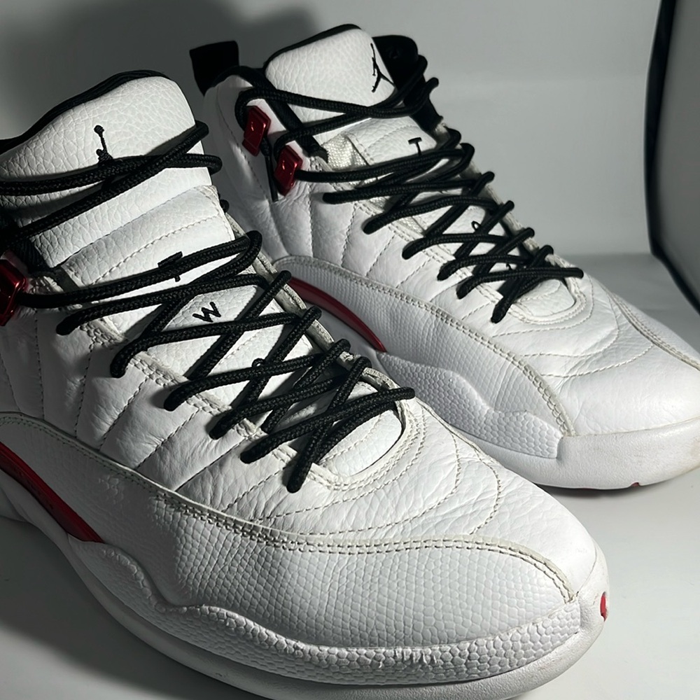 Jordan 12 reto twist size 8.5